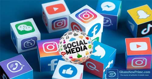 earn cash on social media